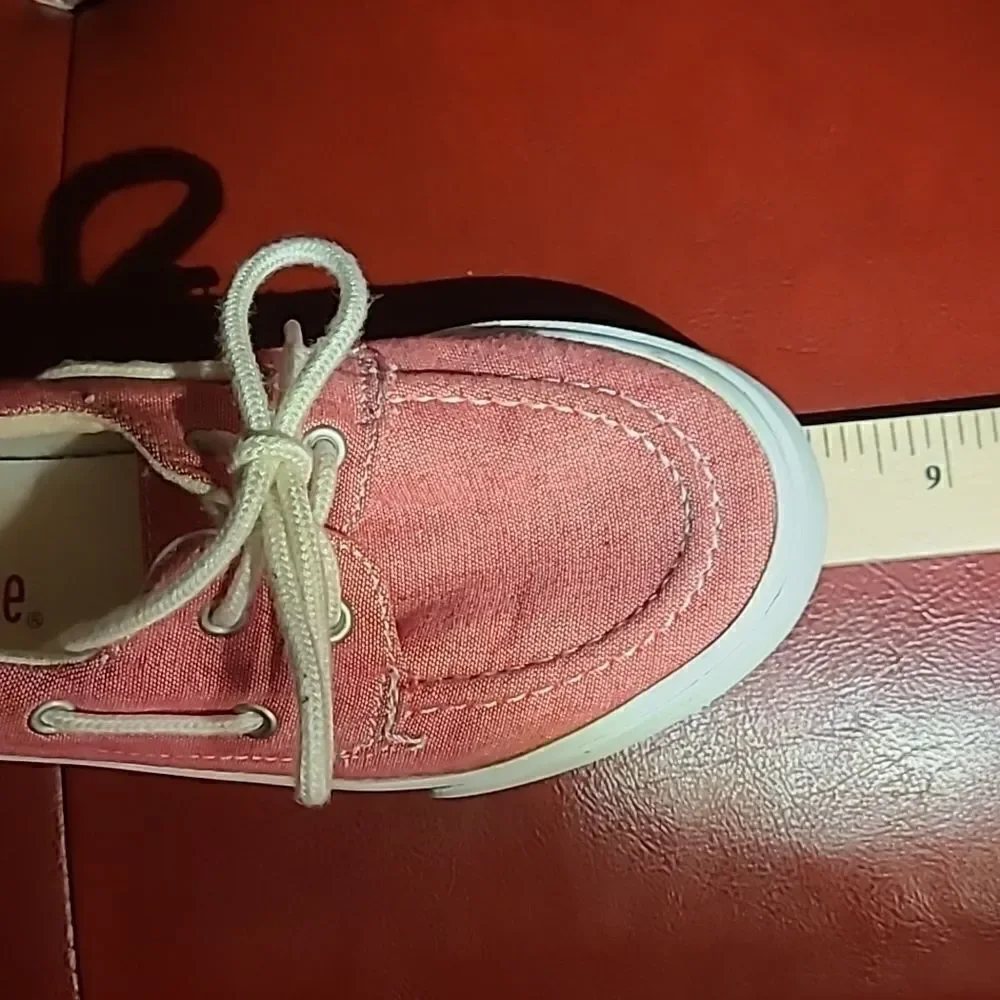 Gymboree sz child's 12 deckshoes